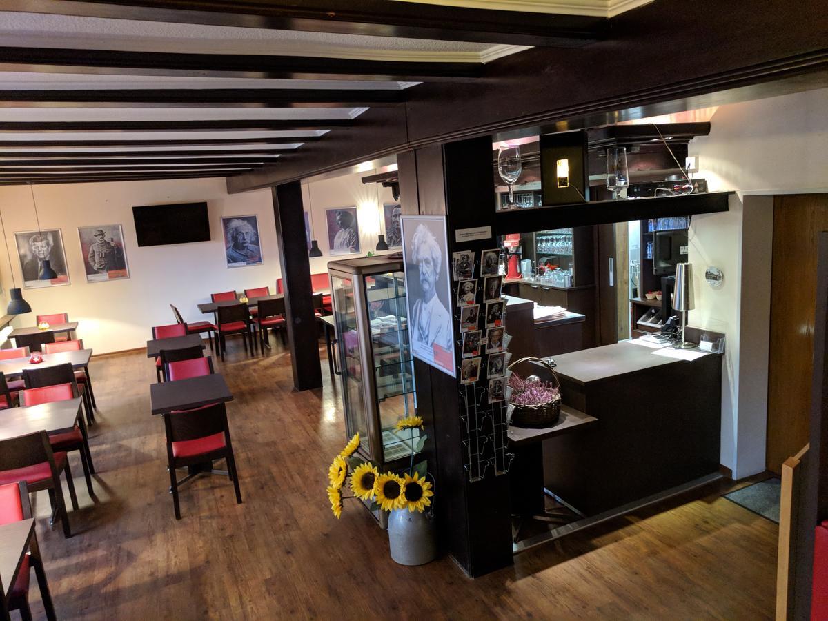 Aprotos Lueneburger Hof Hotell Munster im Heidekreis Eksteriør bilde